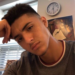 Meet your Posher, Christian